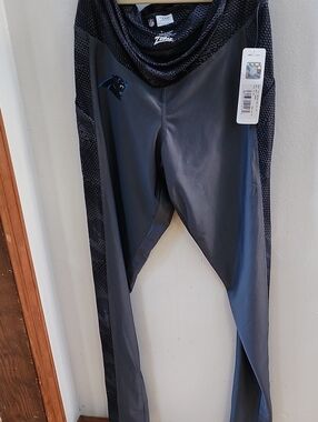 Nike Carolina Panthers Gray and Black Performance Leggings